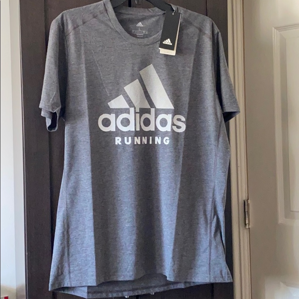 Guess mens tshirt nwt